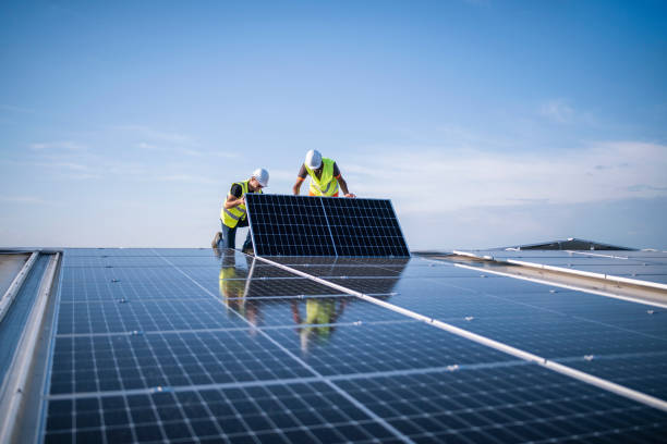 Best Hot Roofs  in Caldwell, OH